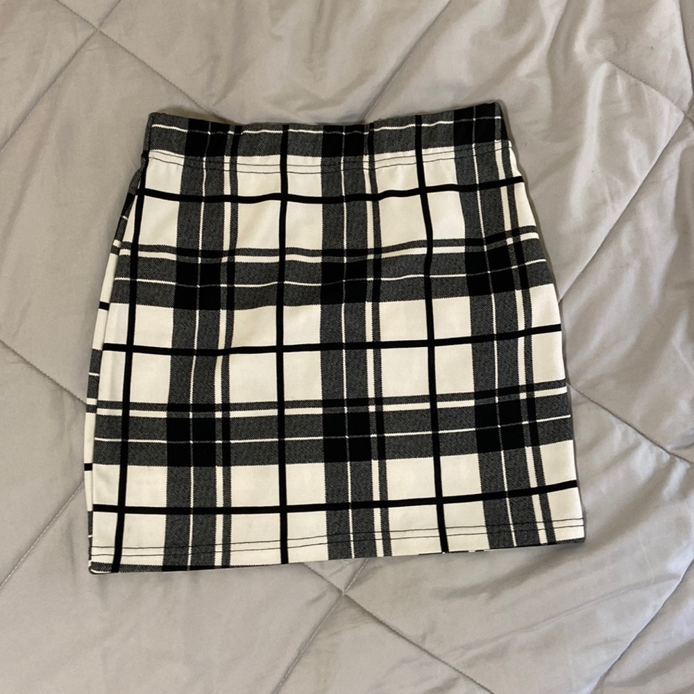 Black and white plaid miniskirt